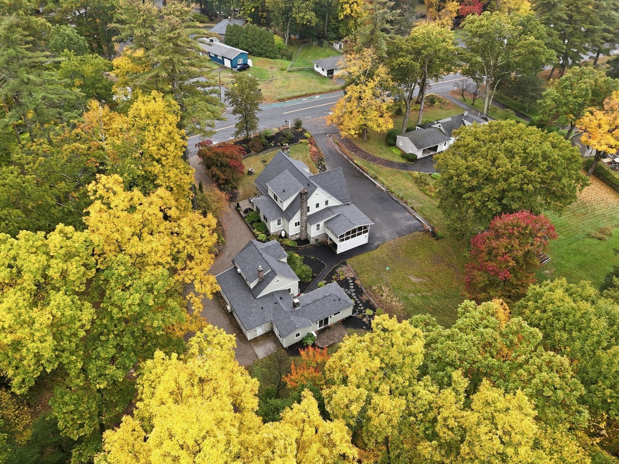 670 Amherst Rd, Granby, MA Photo #1