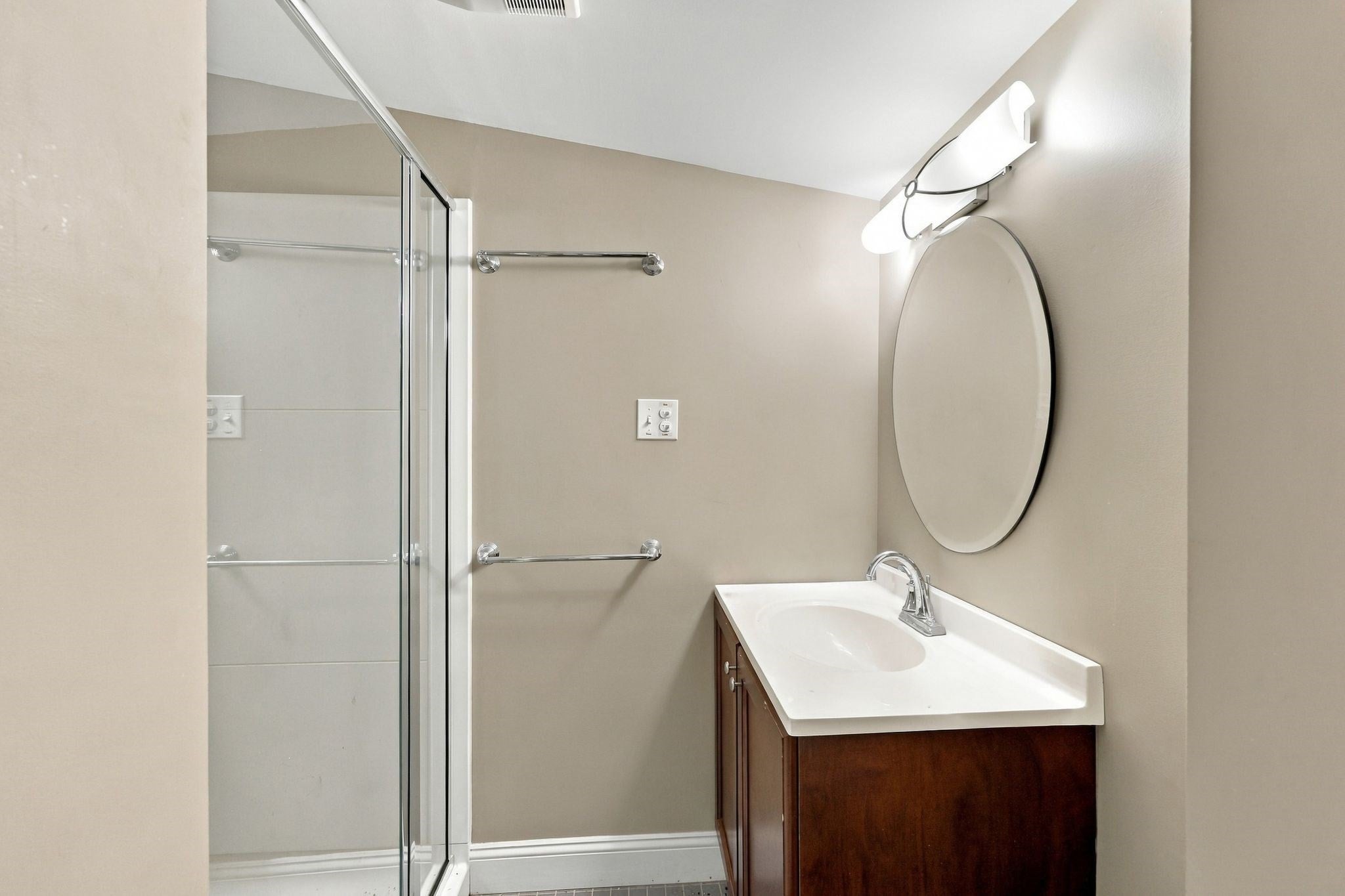 670 Amherst Rd, Granby, MA Photo #38