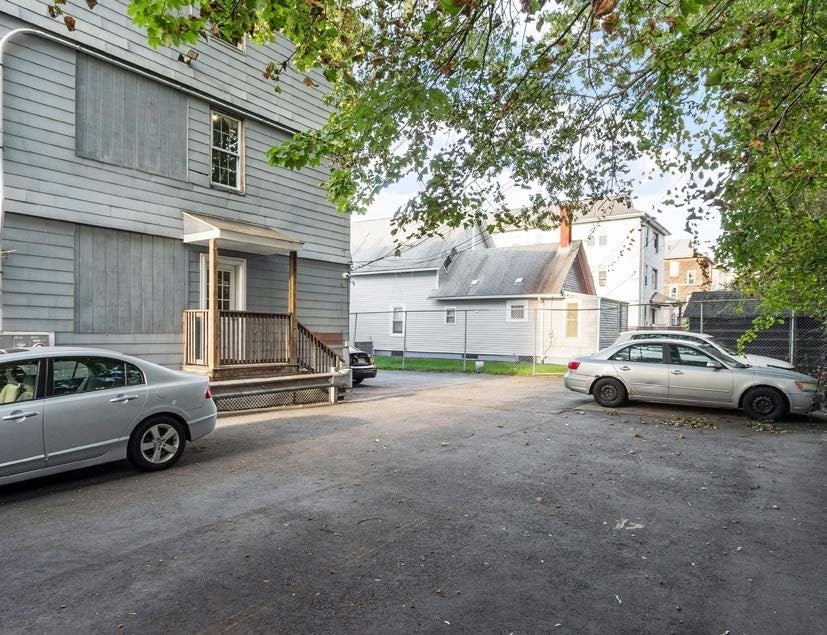 49 Beaver St, Worcester, MA, 49 Beaver St, Worcester, MA Photo #6
