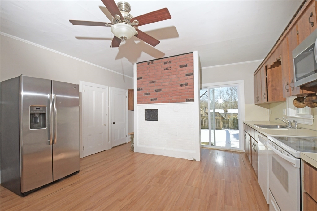 177 Pleasant St