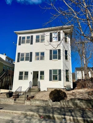 2 ESTHER ST APT 2, WORCESTER, MA 01607 - Image d5c985f49c8afd02014cb569c38fa99d/2654740937