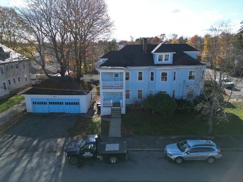 68 Ash St Brockton MA 02301