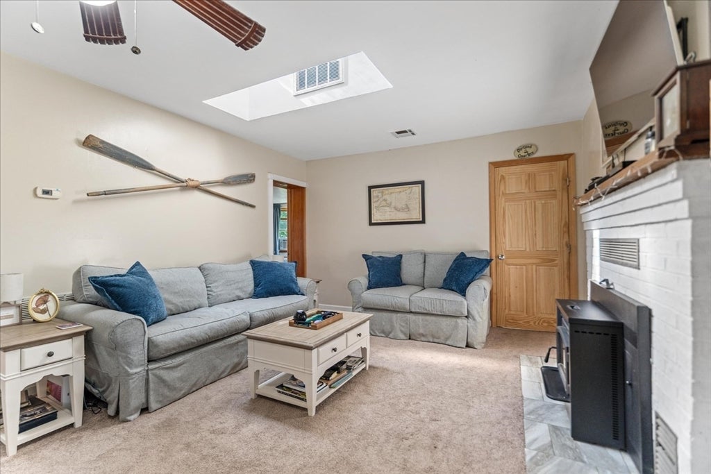 15 Charles St, Lakeville, MA, 15 Charles St, Lakeville, MA Photo #4