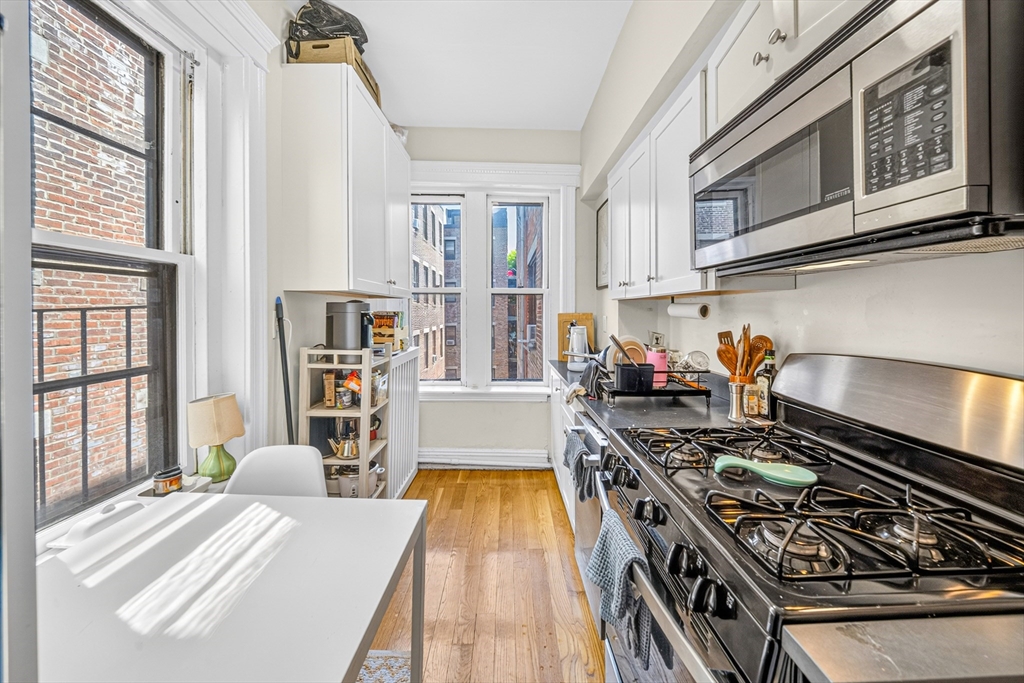 324 Chestnut Hill Ave. 9