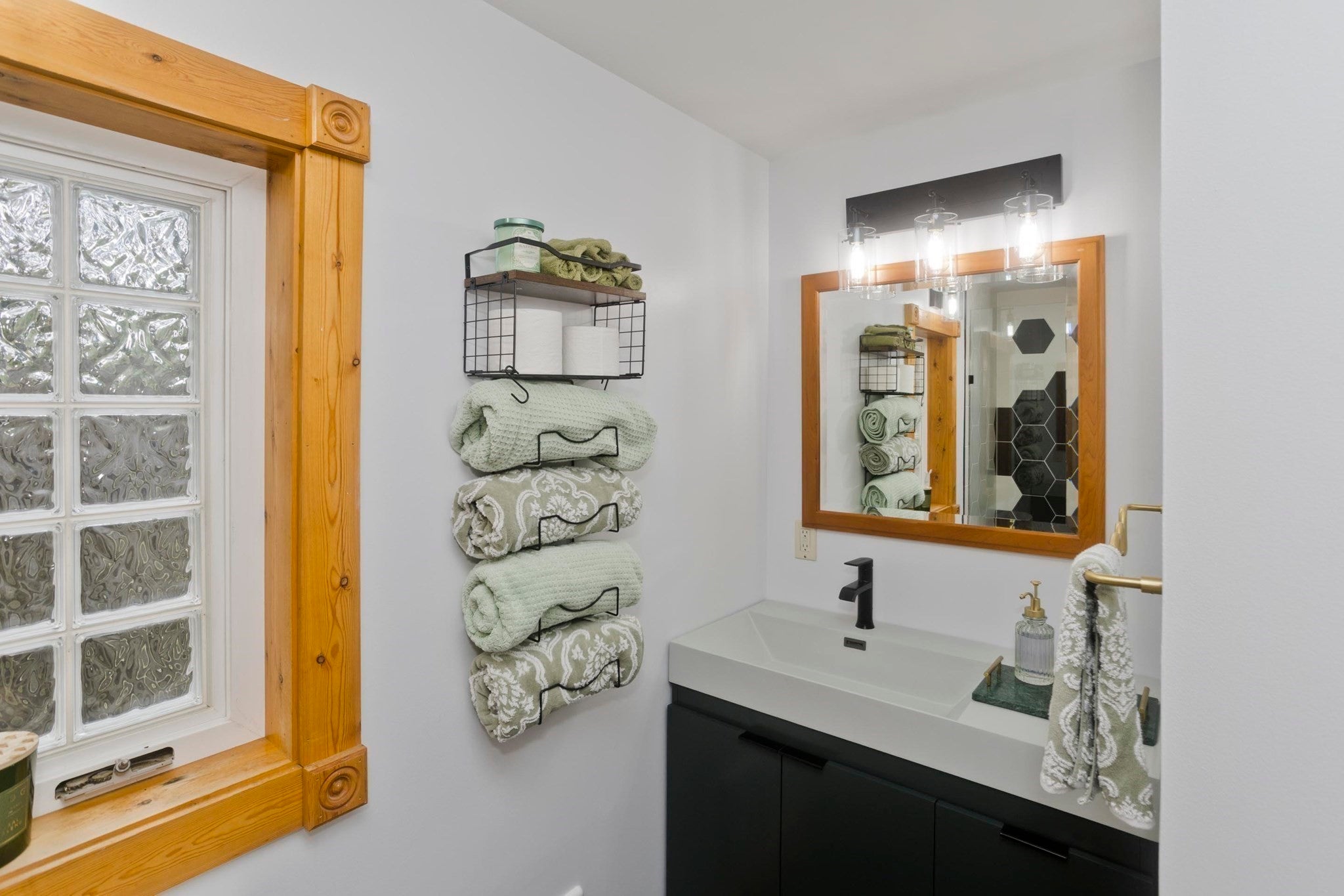 115 N Lake Ave, Southwick, MA, 115 N Lake Ave, Southwick, MA Photo #38