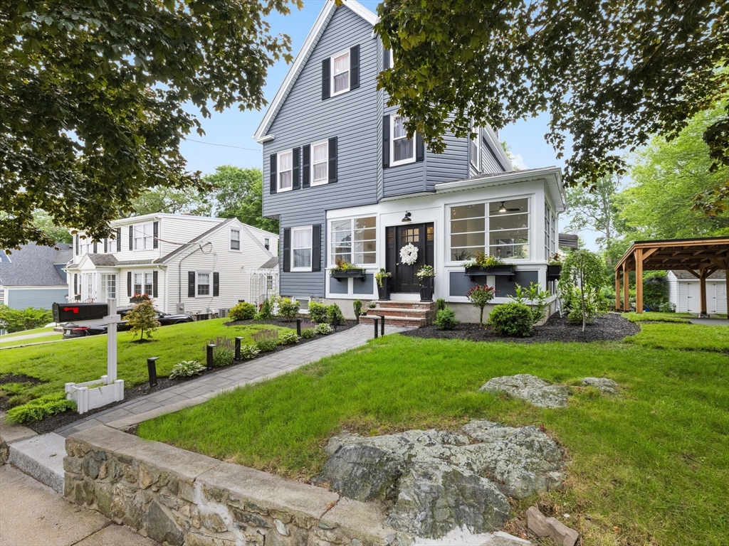 34 Rockland St