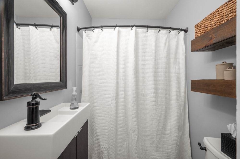 497 Foster Rd, Tewksbury, MA Photo #20