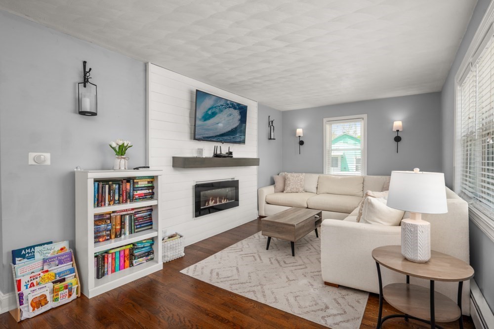 497 Foster Rd