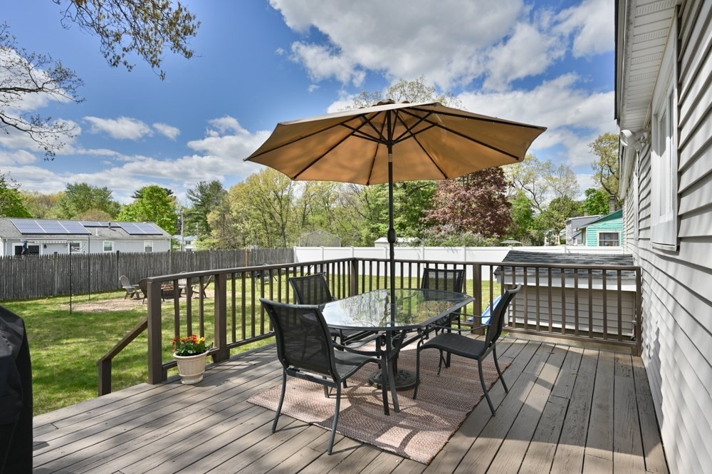 497 Foster Rd, Tewksbury, MA Photo #39