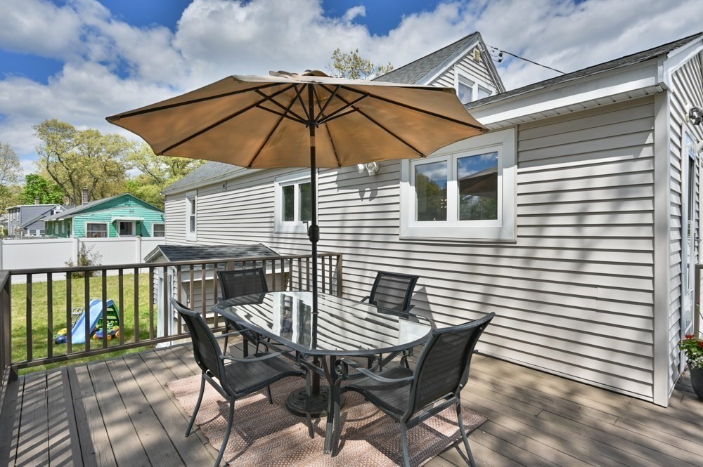 497 Foster Rd, Tewksbury, MA Photo #38