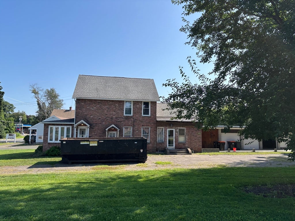 456 Granby Rd