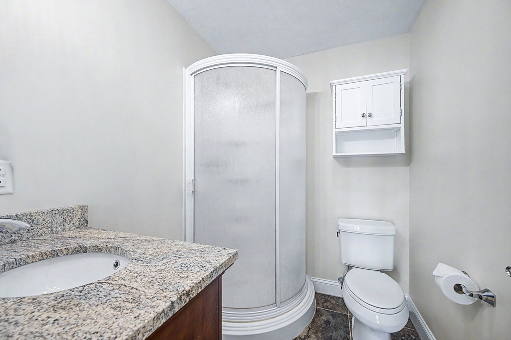 67 Oakhurst Rd, Hopkinton, MA Photo #34