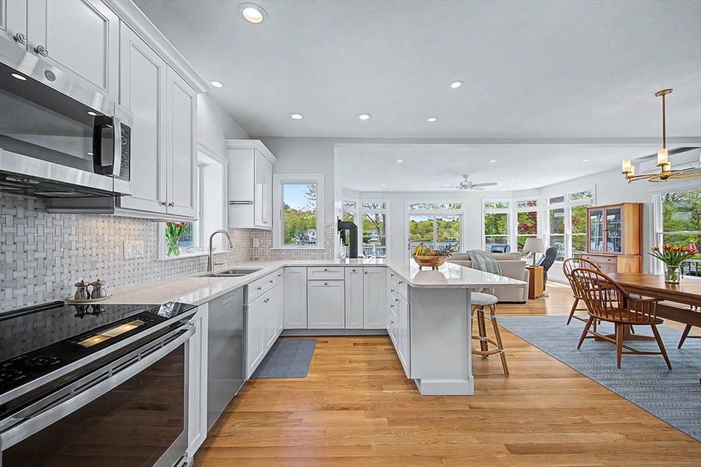 67 Oakhurst Rd, Hopkinton, MA Photo #12