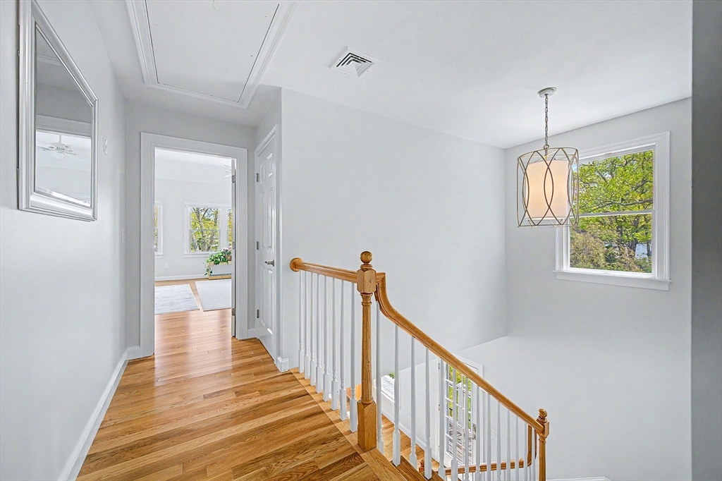67 Oakhurst Rd, Hopkinton, MA Photo #22