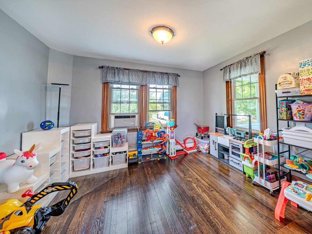 23 Henry St, Saugus, MA, 23 Henry St, Saugus, MA Photo #6