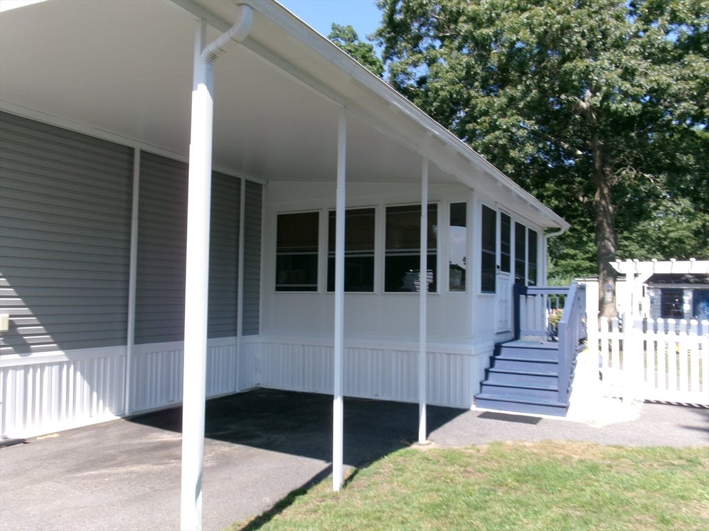 25 Bayberry Lane