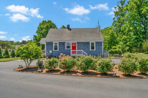 Photo of 181 Beechwood St, Cohasset, MA 02025 (MLS # 73534788)