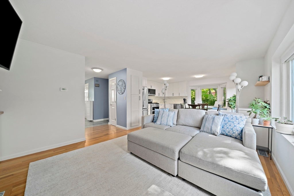 36 Maple St #36, Canton, MA, 36 Maple St #36, Canton, MA Photo #11