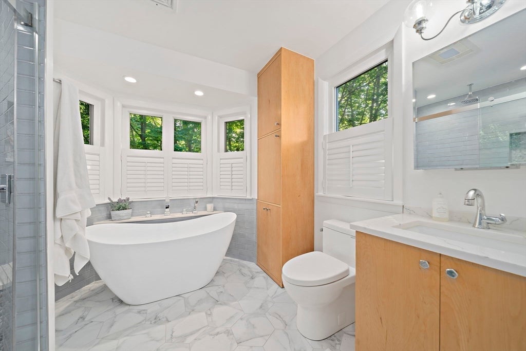 36 Maple St #36, Canton, MA, 36 Maple St #36, Canton, MA Photo #22