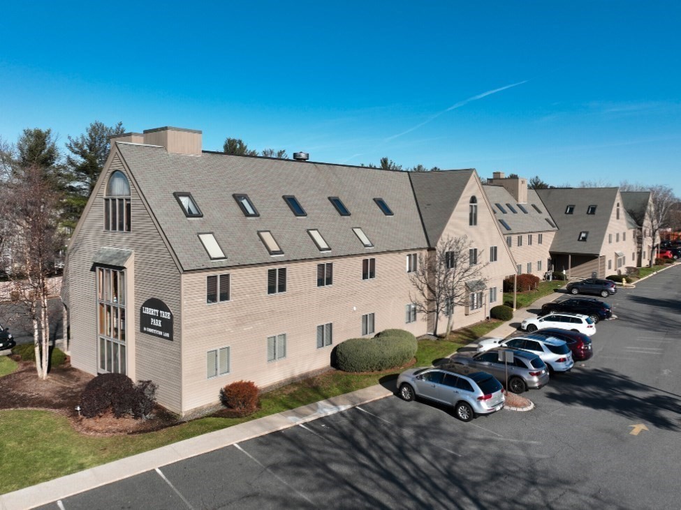 85 Constitution Ln 2A