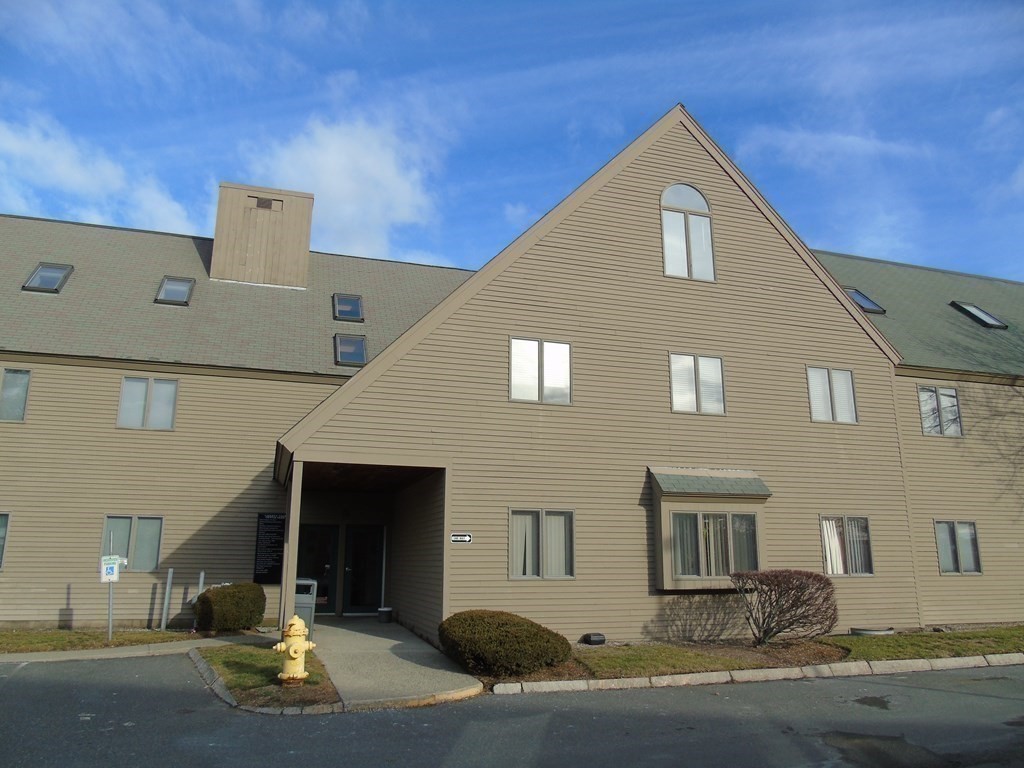 85 Constitution Ln 2A