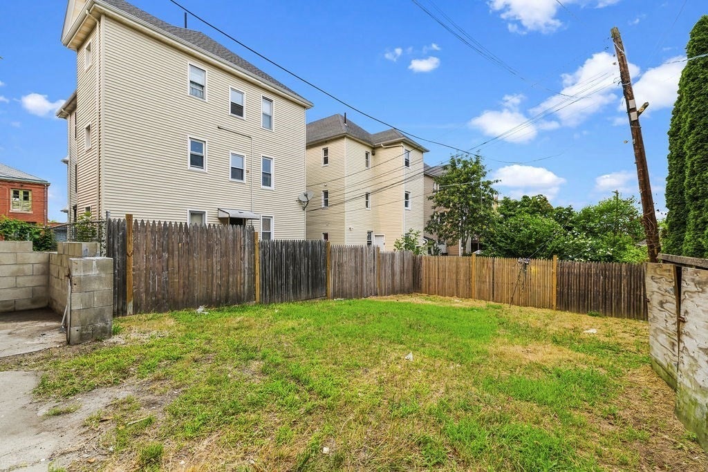 734-738 Brock Ave