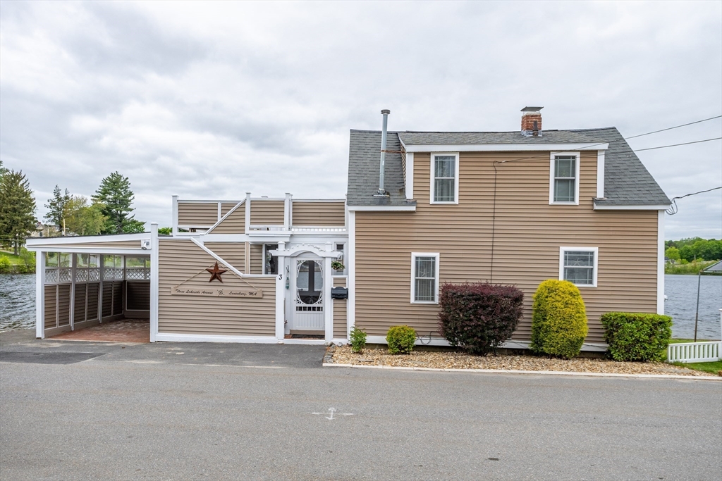 3 Lakeside Ave