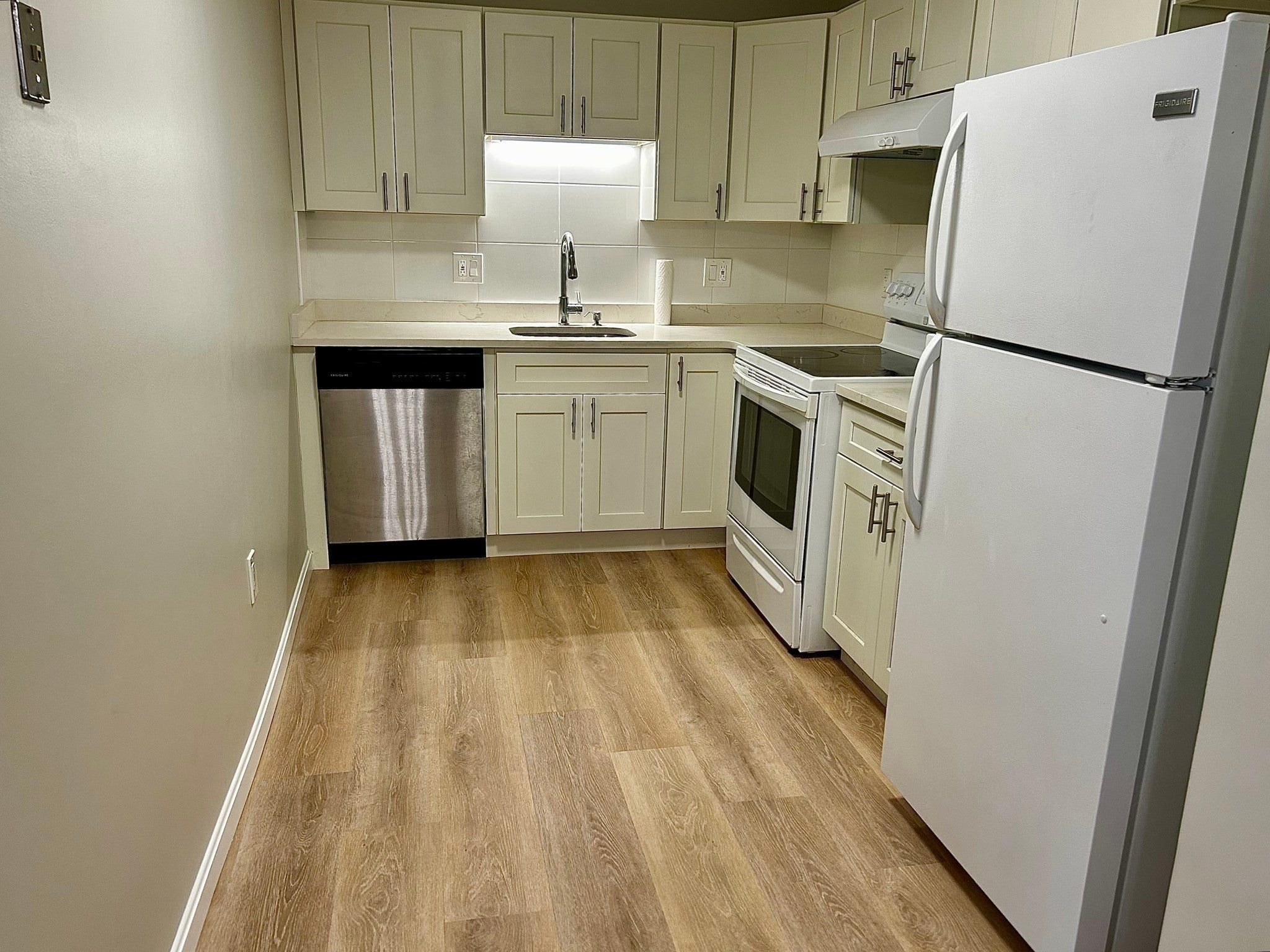 137 Franklin St #304, Stoneham, MA, 137 Franklin St #304, Stoneham, MA Photo #8