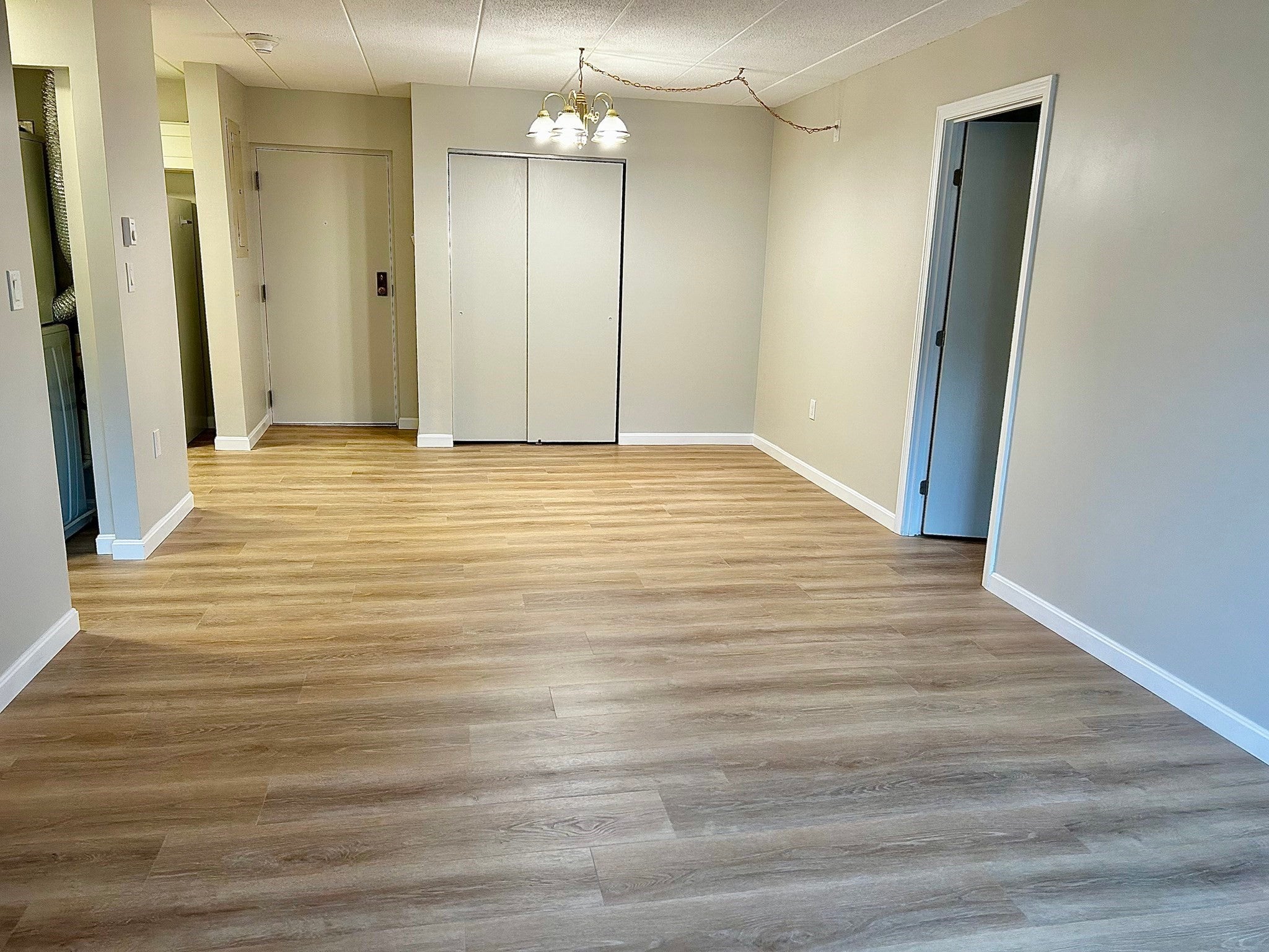 137 Franklin St #304, Stoneham, MA, 137 Franklin St #304, Stoneham, MA Photo #11
