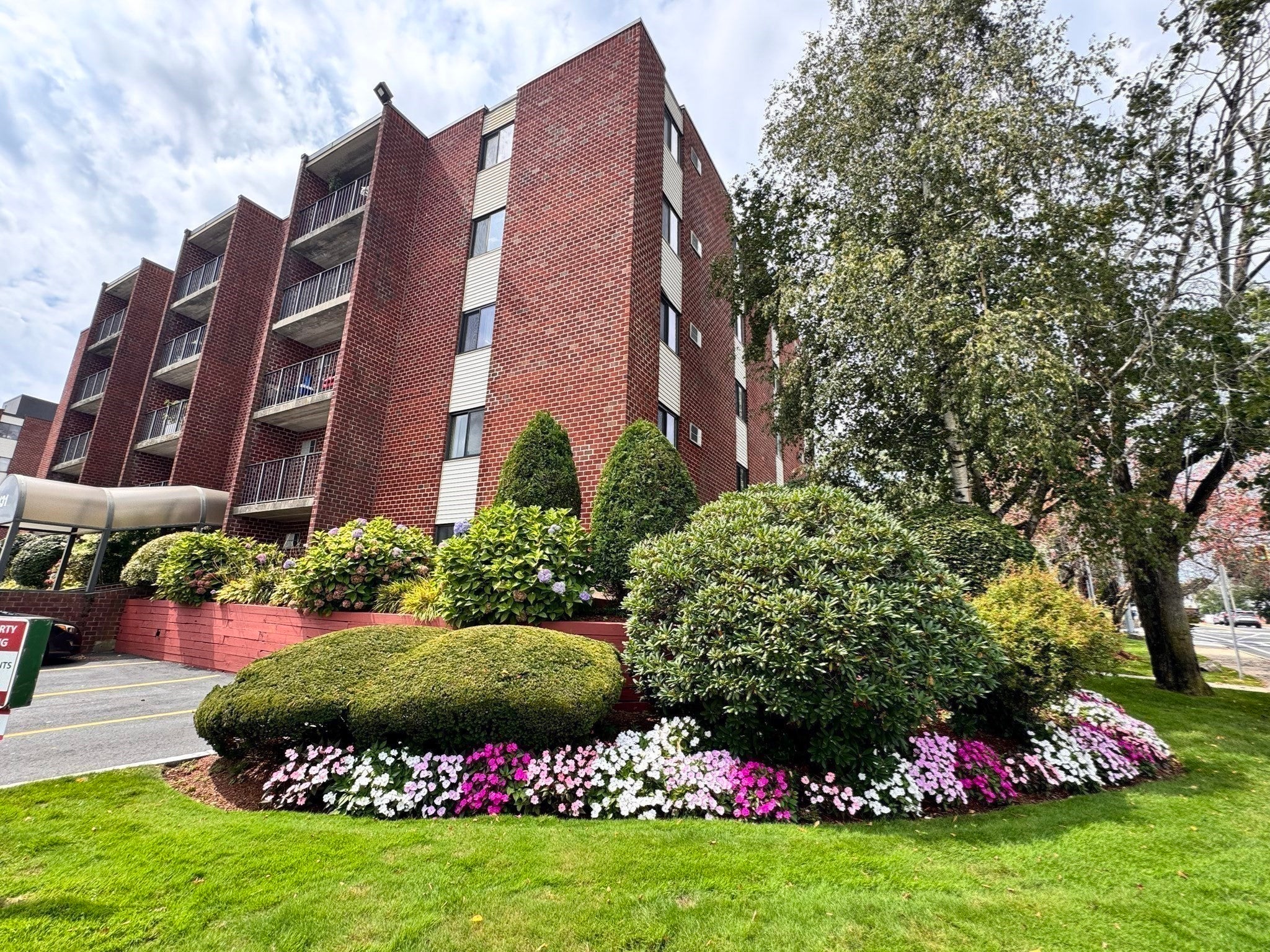 137 Franklin St #304, Stoneham, MA, 137 Franklin St #304, Stoneham, MA Photo #25