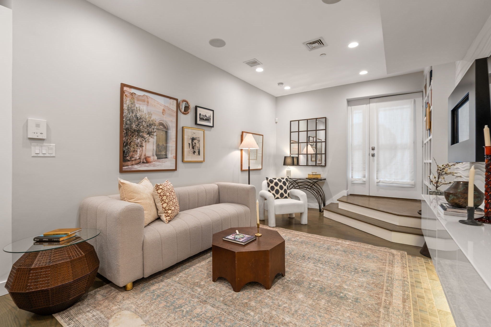 341 Marlborough Street 1