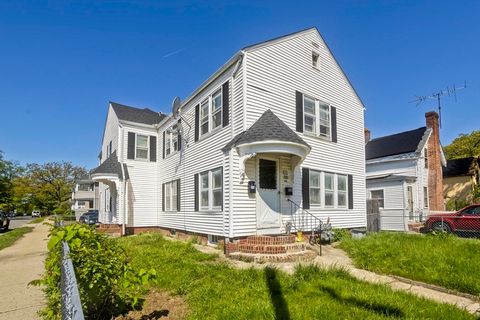 Photo of 320 Oakland St, Springfield, MA 01108 (MLS # 73460996)
