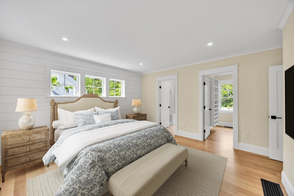 100 Spy Glass Hill Rd