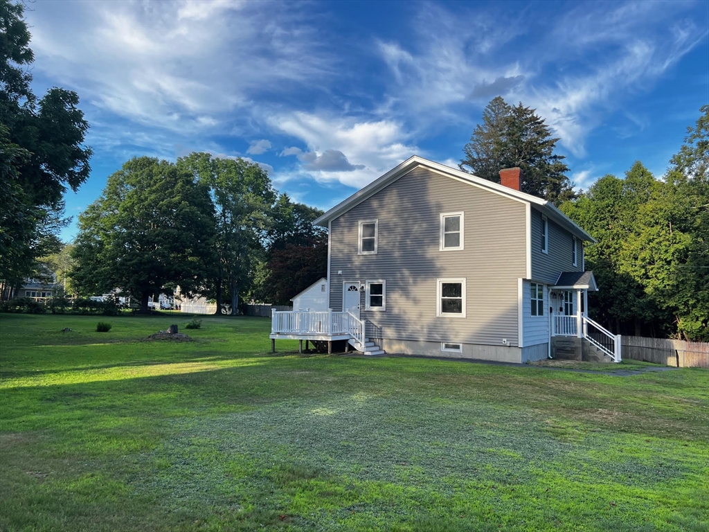 9 Homestead Ave