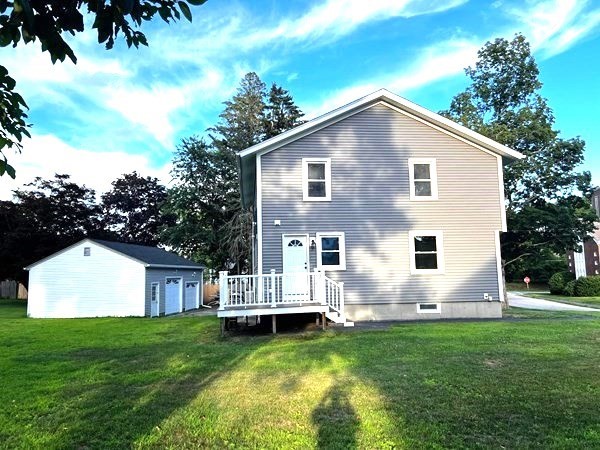 9 Homestead Ave