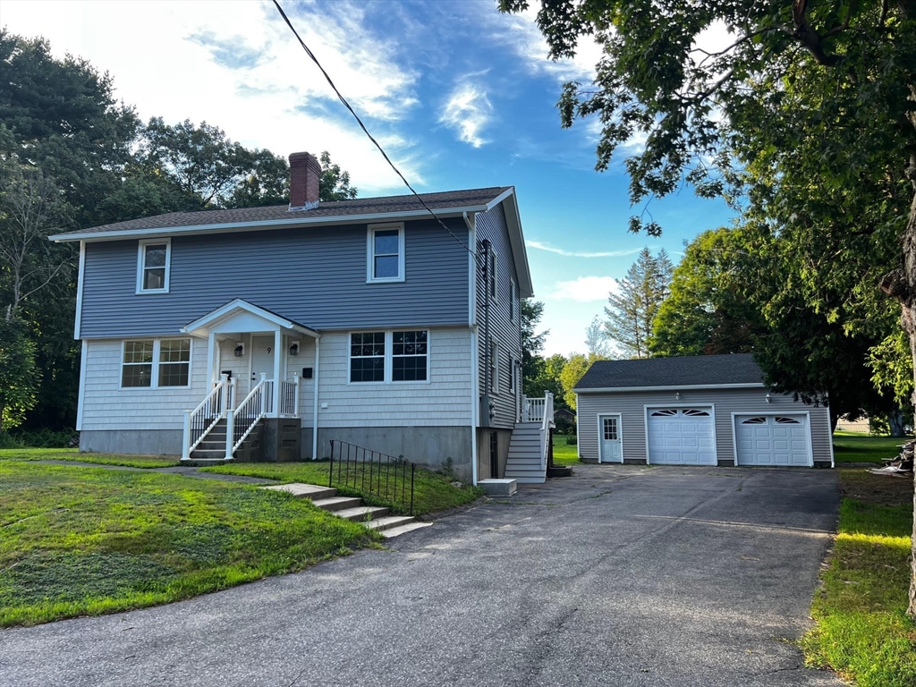 9 Homestead Ave