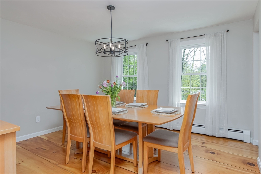 118 Lawrence St, Pepperell, MA Photo #12