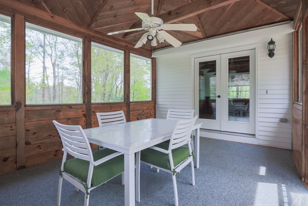 118 Lawrence St, Pepperell, MA Photo #21