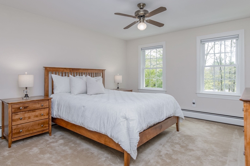 118 Lawrence St, Pepperell, MA Photo #29