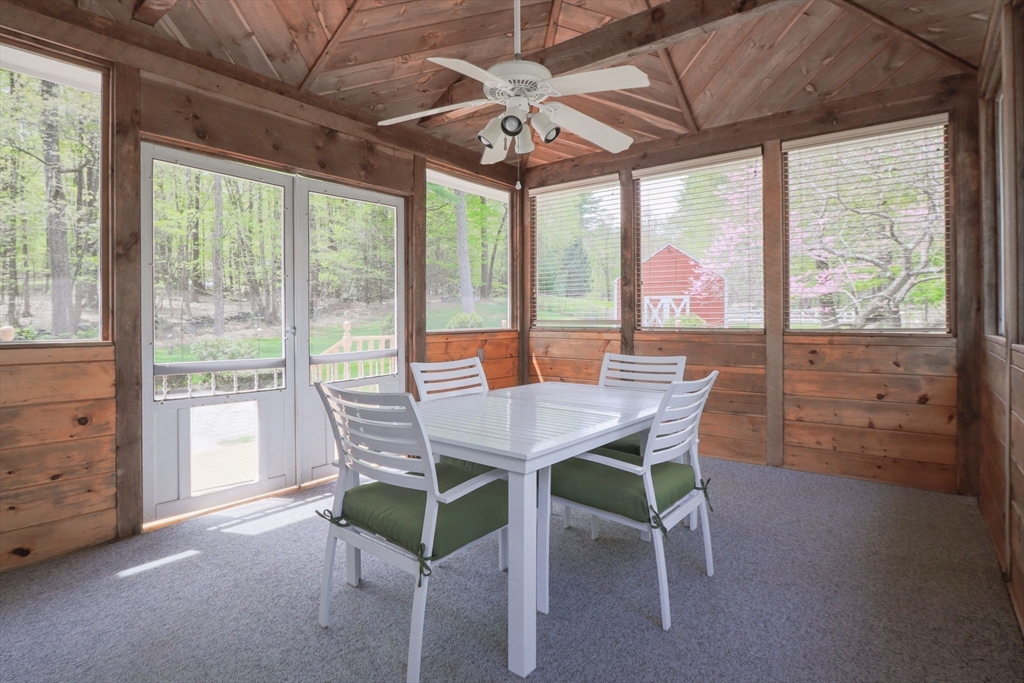 118 Lawrence St, Pepperell, MA Photo #20