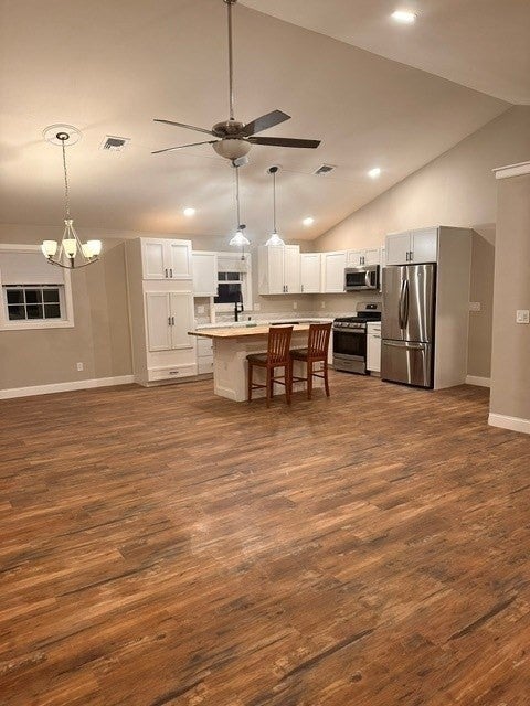 18 Maplewood Ave, Chicopee, MA, 18 Maplewood Ave, Chicopee, MA Photo #9