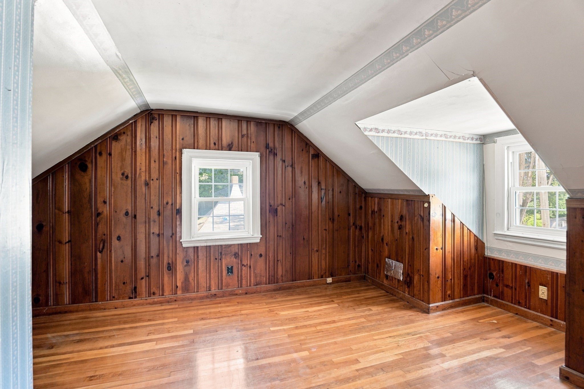 23 Mayflower Road, Woburn, MA, 23 Mayflower Road, Woburn, MA Photo #24