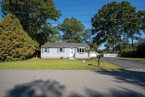 9 Nottingham Rd Oxford MA 01540