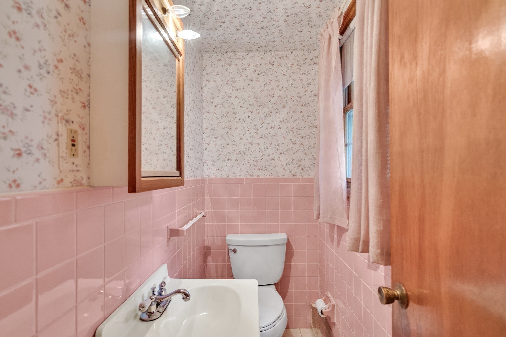 6 Longhill Road, Lynn, MA Photo #15
