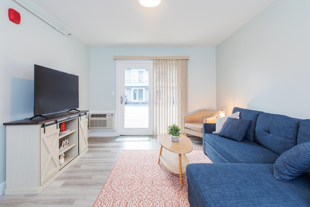 449 Ocean Boulevard 113