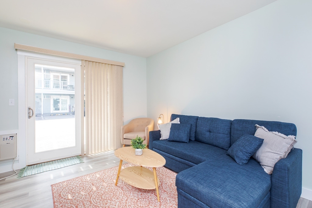 449 Ocean Boulevard 113