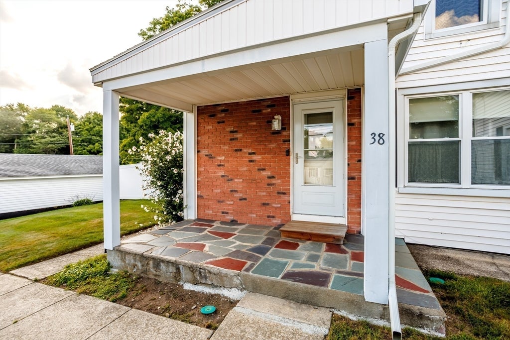 38 Woodland St, Methuen, MA, 38 Woodland St, Methuen, MA Photo #3