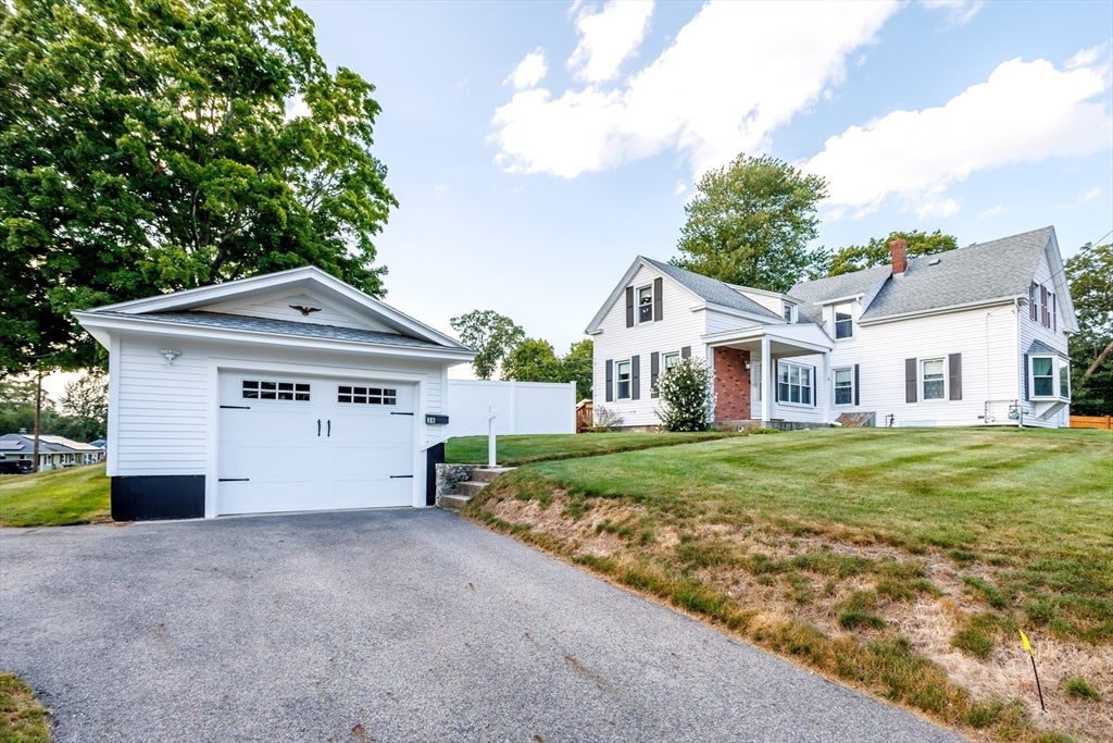 38 Woodland St, Methuen, MA, 38 Woodland St, Methuen, MA Photo #2