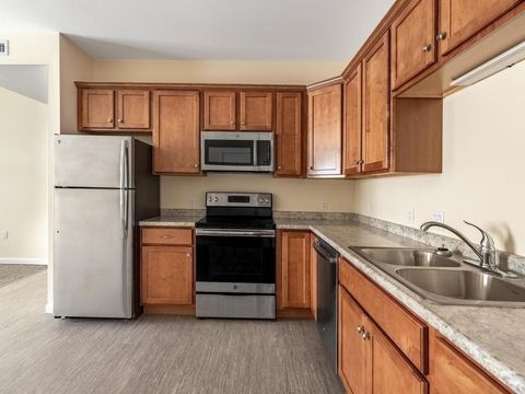 Photo of 73 North Common #12, Lynn, MA 01902 (MLS # 73460491)
