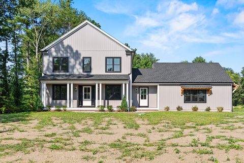 2 Fontana Way Bridgewater MA 02324